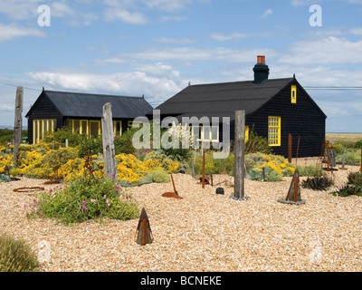 Perspective Cottage, la maison et le jardin qui appartenait à un producteur de films Derek Jarman à Dungeness, Kent, UK. Banque D'Images