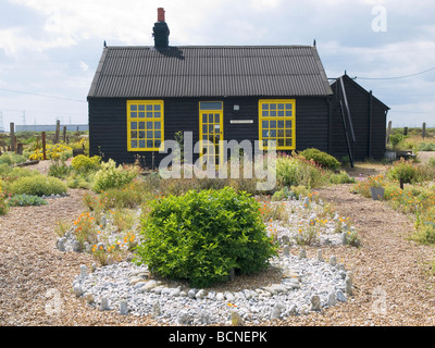 Perspective Cottage, la maison et le jardin qui appartenait à un producteur de films Derek Jarman à Dungeness, Kent, UK. Banque D'Images