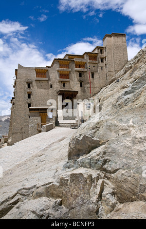 Le Palais de Leh. Ladakh. L'Inde Banque D'Images