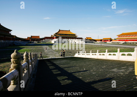 Vue de salle de l'harmonie suprême countyard, Cité Interdite, Beijing, Chine Banque D'Images