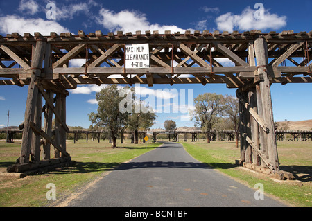 Pont de chemin de fer historiques en bois 1903 et 1896 Viaduc pont Prince Alfred Gundagai le sud de la Nouvelle-Galles du Sud Australie Banque D'Images