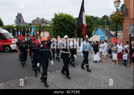 Bastille Day Parade et affichage par SPV à Honfleur , France Banque D'Images