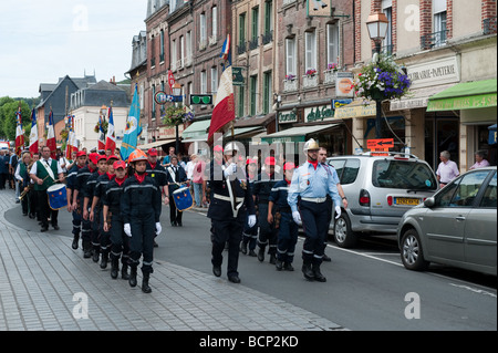 Bastille Day Parade et affichage par SPV à Honfleur , France Banque D'Images