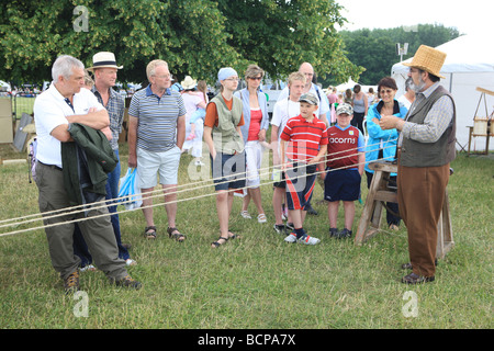 Gerry Burrows Ropemaking au Cirencester Show Banque D'Images