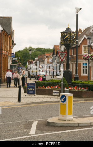 La High Street Cobham Surrey England Banque D'Images