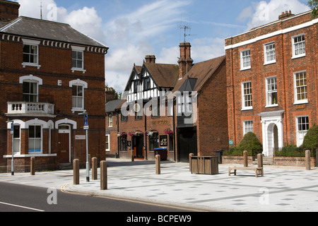 Le centre-ville de High Street Baldock Hertfordshire England uk go Banque D'Images