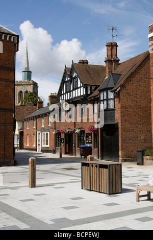 Le centre-ville de High Street Baldock Hertfordshire England uk go Banque D'Images