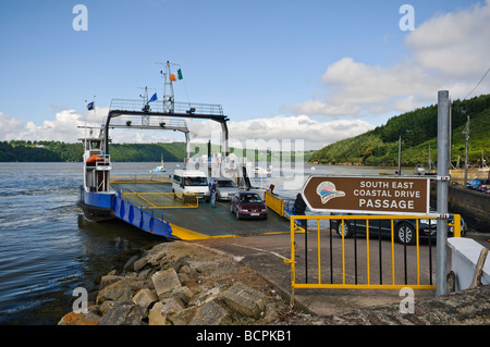 Passage East Ferry, Ballyhack, comté de Wexford reliant à Passage East, comté de Waterford Banque D'Images