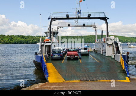 Passage East Ferry, Ballyhack, comté de Wexford reliant à Passage East, comté de Waterford Banque D'Images