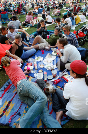 Concert public de la Hatch Shell sur l'Esplande, Boston Banque D'Images