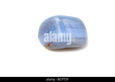 Décoration d'une pierre précieuse d'Agate Dentelle bleu sur fond blanc Banque D'Images
