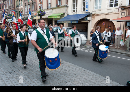 Bastille Day Parade et affichage par SPV à Honfleur , France Banque D'Images