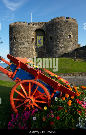 Carrickfergus Castle est situé sur la rive de Belfast, construit par John de Courcy en 1177 comme son siège, après avoir conquis easte Banque D'Images