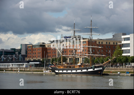 Jeanie Johnston est une réplique d'un navire à voile du 19ème siècle basée à Dublin en Irlande Banque D'Images