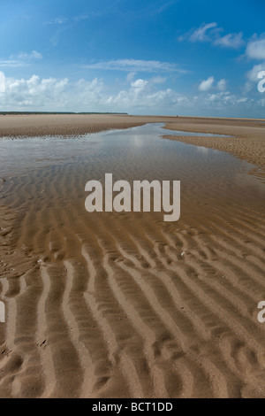 Sur la plage de la mer d'Ainsdale Banque D'Images