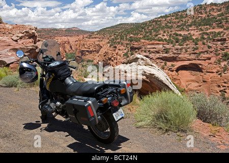 Le Burr Trail, une route allant de l'arrière-pays pittoresque de la montagne ville de Boulder au Capital Reef National Park, près de Escalante Banque D'Images