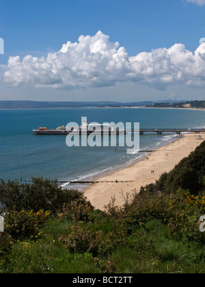 La plage et la jetée de l'Est de Bournemouth, Dorset. UK Banque D'Images