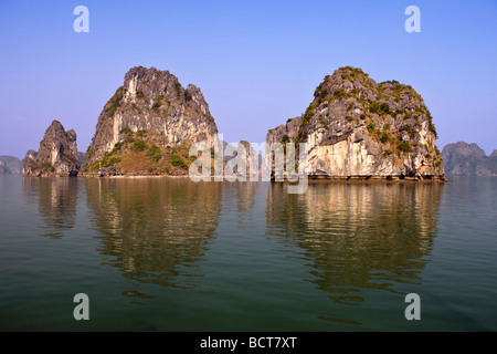 La baie de Halong Vietnam Banque D'Images
