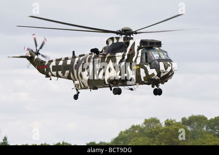 Un hélicoptère Westland Sea King du commando de la Royal Navy Banque D'Images