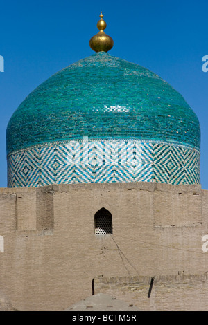 Mausolée Pakhlavan Makmud Dome à Khiva Ouzbékistan Banque D'Images