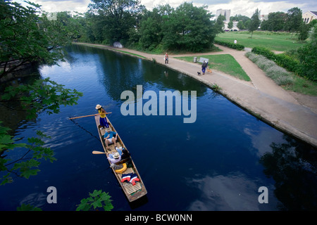 Un punt sur le Regents Canal de l'Est de Londres Banque D'Images