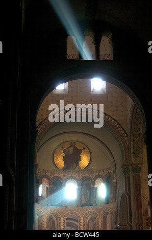 Choeur de l'église de saint Austremoine d'Issoire. L'Auvergne. La France. Banque D'Images