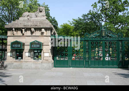 Entrée au Zoo de Berlin, Allemagne Mai 2008 Banque D'Images