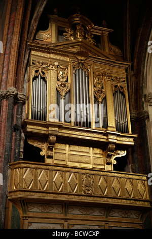 Orgue d'église à l'époque baroque Notre-Dame-des-Anges église abbatiale, en Ile sur la Sorgue, Provence, France, Europe Banque D'Images