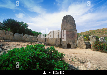 Tombe du géant, Coddu Vecchia, Arzachena, Sardaigne, Italie, Europe Banque D'Images