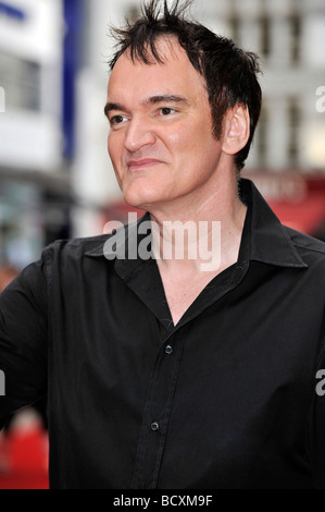 Quentin Tarantino arrivant à la London premiere de Inglorious Basterds à Leicester Square, le 23 juillet 2009 Banque D'Images