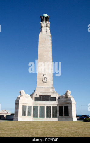 Le Portsmouth Naval Memorial sur le front de mer de Southsea, Portsmouth, Hampshire, Royaume-Uni. Banque D'Images