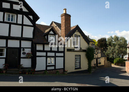 Ye Olde Salutation Inn et du centre du village Weobley Herefordshire Angleterre Banque D'Images