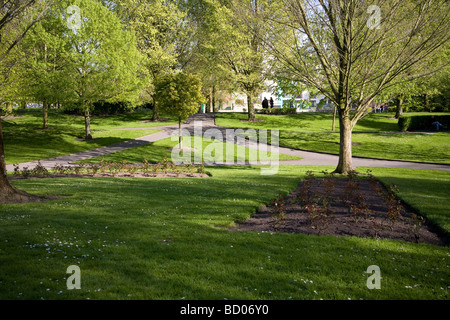 People's Park, dans la région de Pery Square, est le principal parc dans la ville de Limerick, dans le comté de Limerick Irlande Banque D'Images