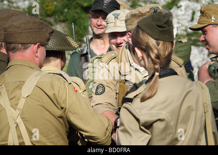 Reconstitution de la deuxième guerre mondiale - loi sur l'importante bataille de Monte Cassino. Événement annuel en Pologne, Ogrodzieniec. Banque D'Images