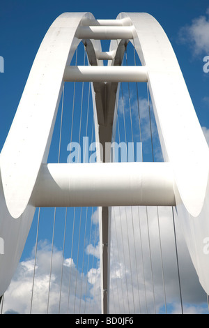 Le nouveau pont à débordement dans Stockton on Tees, Teesside, Angleterre.
