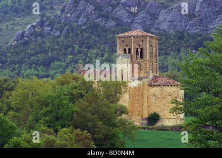 Arène Puente San Pedro de Tejada 01 Banque D'Images