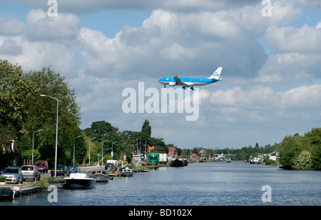 L'aéroport de Schiphol Amsterdam Pays-Bas Ringvaart KLM Banque D'Images