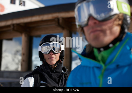 Snowboarder, skieur, Saint-Moritz, Grisons, Suisse, Europe Banque D'Images