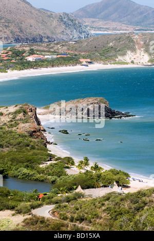 Playa Puerto Cruz sur l'île Isla de Margarita, Venezuela. Banque D'Images