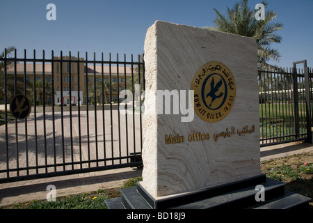 La KUWAIT OIL COMPANY INSCRIPTION BUREAU PRINCIPAL D'AFFICHAGE DYNAMIQUE Banque D'Images