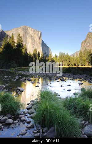 USA Californie Yosemite National Park Merced El Capitan et vue sur la Vallée Banque D'Images