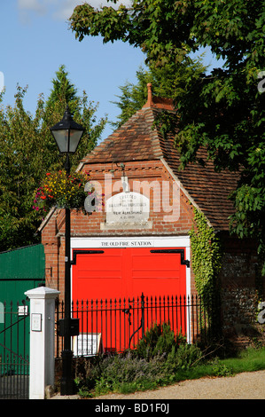 L'ancienne caserne de bâtiment dans une large Strret Alresford Hampshire England UK Banque D'Images