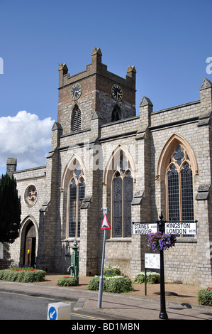 St.Peter's Church, rue Windsor, Chertsey, Surrey, Angleterre, Royaume-Uni Banque D'Images