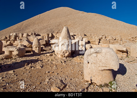 Dieu de la montagne Nemrut Adiyaman statues Turquie Banque D'Images