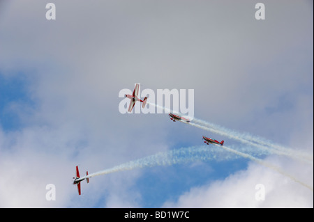 Dimanche 2009 le meeting aérien de Fairford Royal Jordanian Falcons d' EA300L Banque D'Images