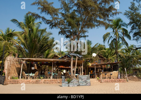 Pieds de sable beach bar plage d'Agonda Goa Inde Banque D'Images