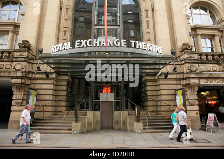 Façade du Royal Exchange Theatre sur st annes square manchester uk Banque D'Images