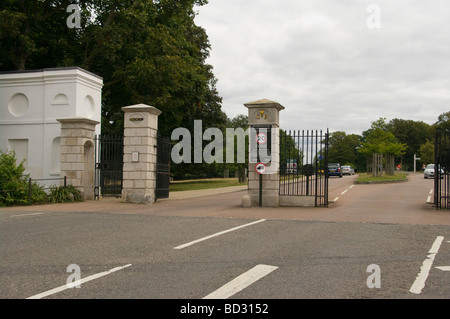 Le Richmond Gate du parc Richmond Surrey England Banque D'Images