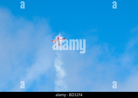 Dimanche 2009 le meeting aérien de Fairford Royal Jordanian Falcons d' EA300L Banque D'Images