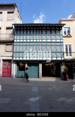 Les tamis House (Casa dos Crivos ou Gelosias) dans la ville de Braga, Portugal. 16th/typique du 17ème siècle érigée par un archevêque Banque D'Images